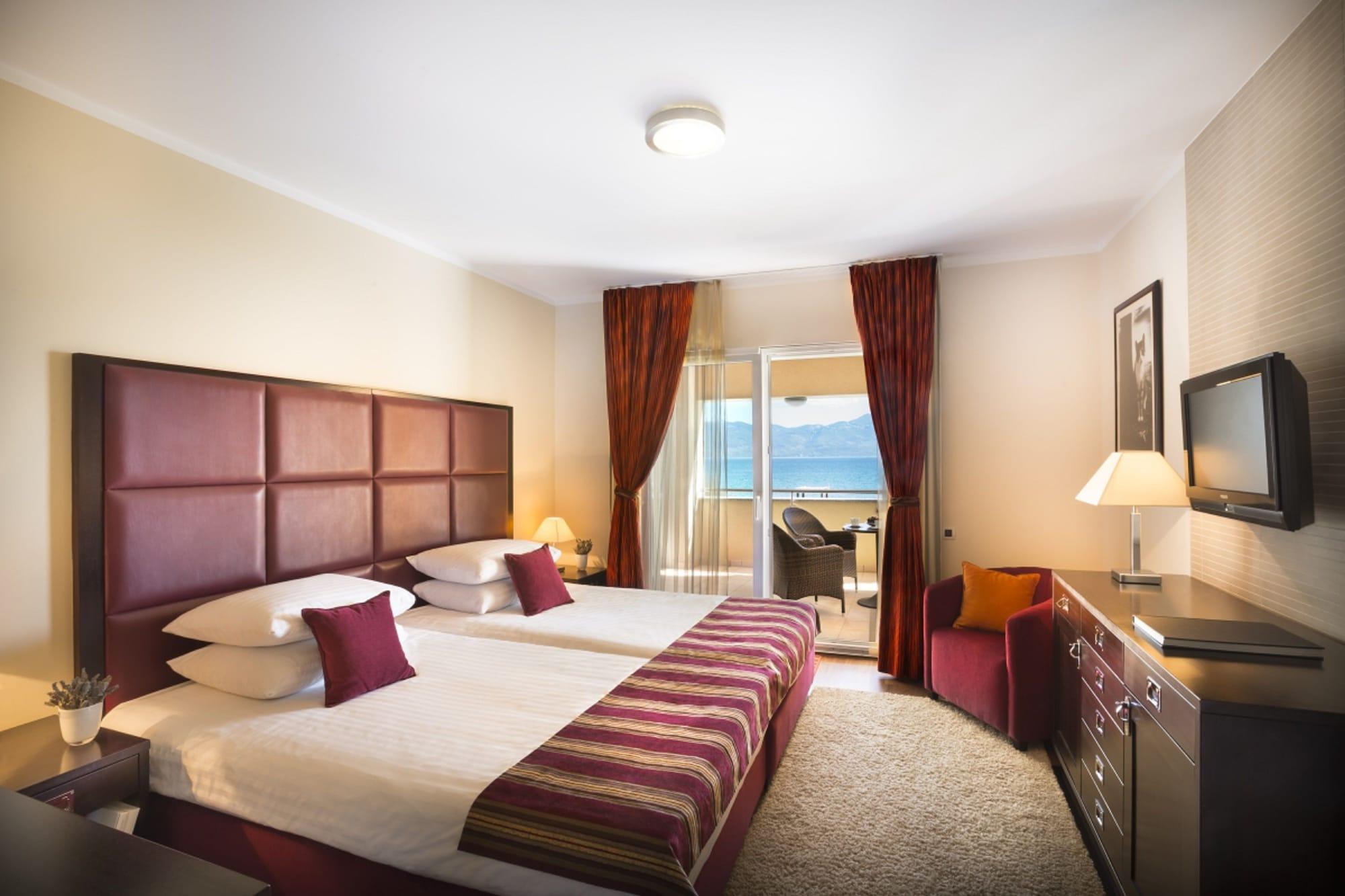 Valamar Atrium Residence Башка Экстерьер фото