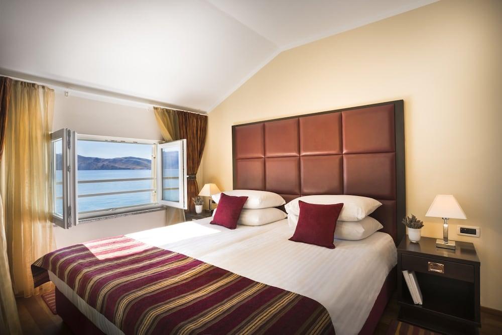 Valamar Atrium Residence Башка Экстерьер фото