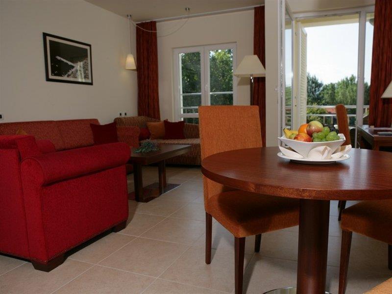 Valamar Atrium Residence Башка Экстерьер фото