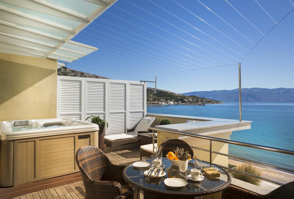 Valamar Atrium Residence Башка Экстерьер фото